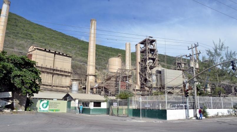 Local cement shortage forces suspension of exports | Loop News Jamaica